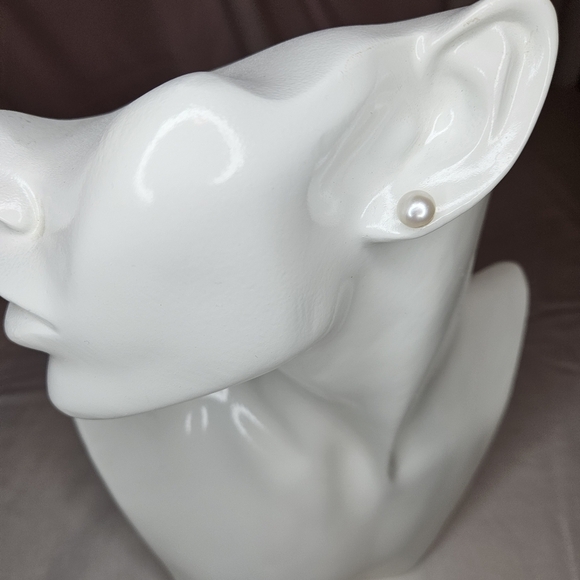 Vintage London Girl Genuine Freshwater Pearl Stud Earrings NWT 1970s Retail $60 - Picture 5 of 10